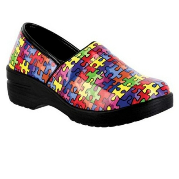 - - The easy work "leeza" clog mule shoe - Picture 1 of 10